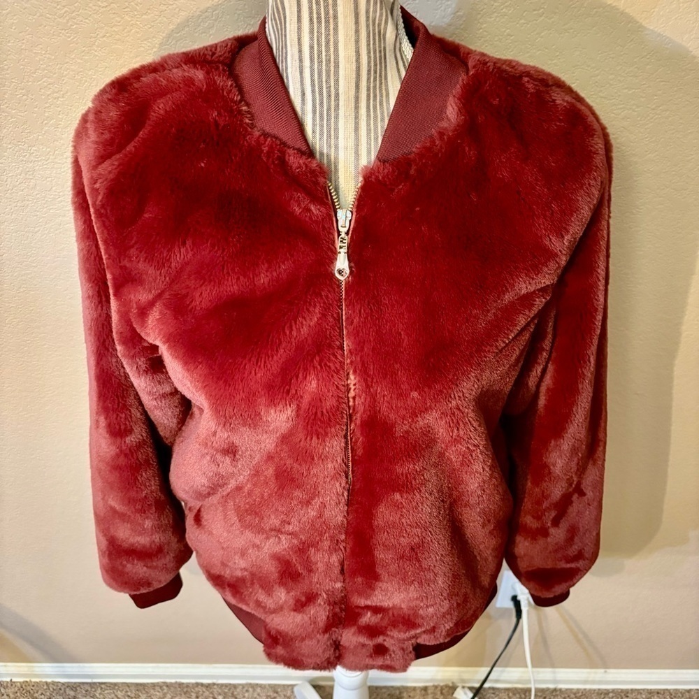 NEW Say What? Jacket Medium Faux Fur Maroon Red Teddy Bomber Jacket Cozy NWOT - Picture 2 of 15